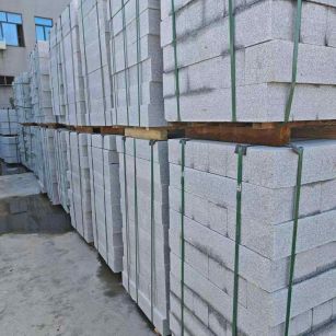 六盘水芝麻白路牙石，路侧石