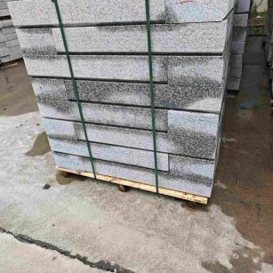 六盘水芙蓉白路牙石，马路牙子