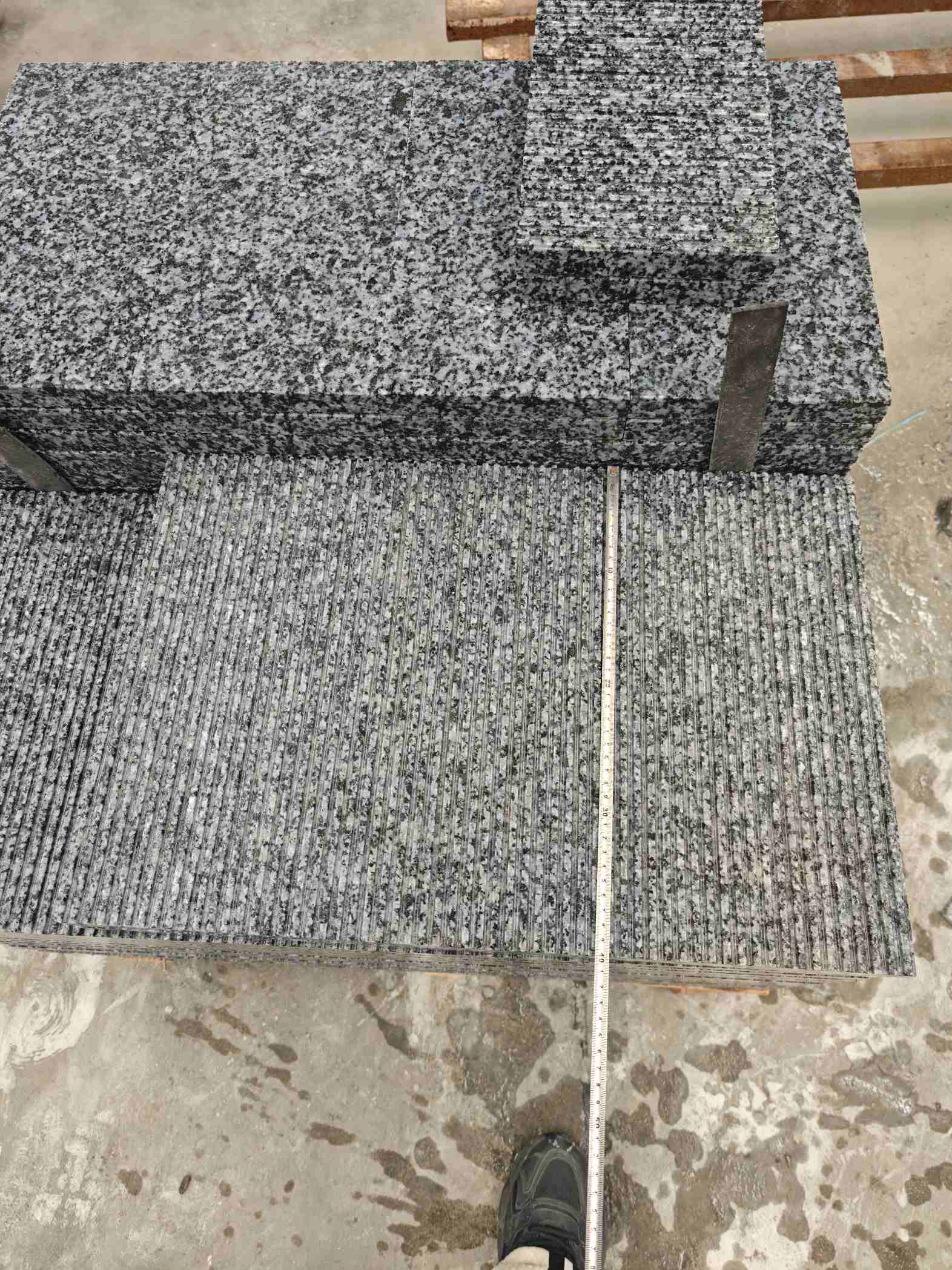 六盘水芝麻黑拉丝面